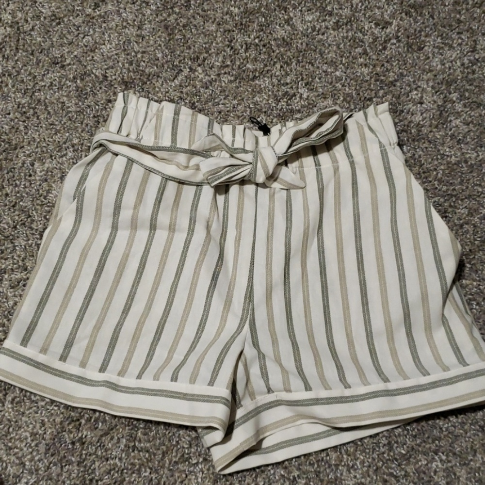 Bcbg paper bag short